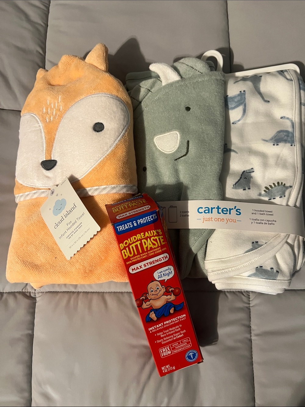 Carter's Orange Fox & Green Dino Hooded Baby Towels NEW 3 Pack + Boudreaux paste